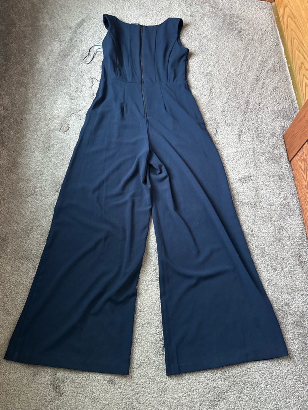 Gabby Skye Navy Wide Leg Jumpsuit Sleeveless V Neck Formal NWT SIZE 6 - Picture 8 of 8